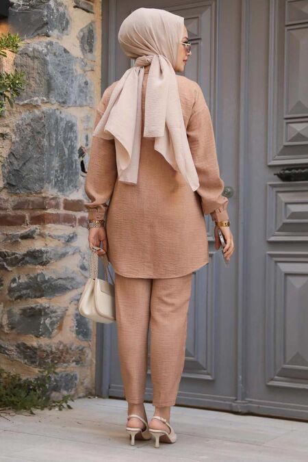 Modest Camel Dual Suit 6752C