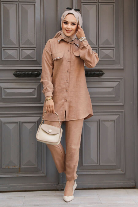 Modest Camel Dual Suit 6752C